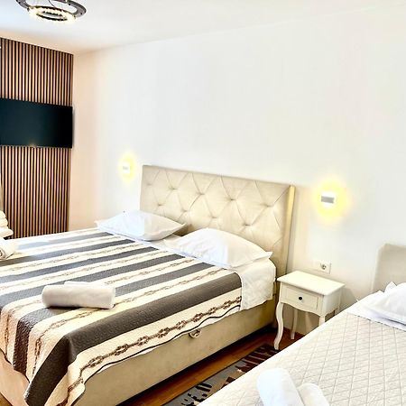Holiday Resort Laura Zadar Exteriör bild