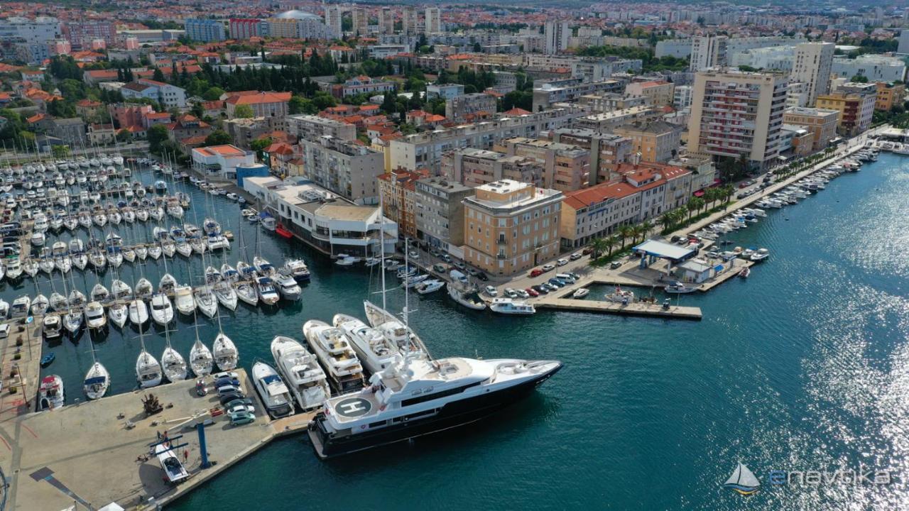Holiday Resort Laura Zadar Exteriör bild